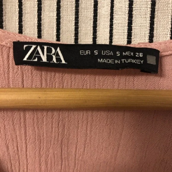 Pink Collared Tunic - Picture 4 of 4